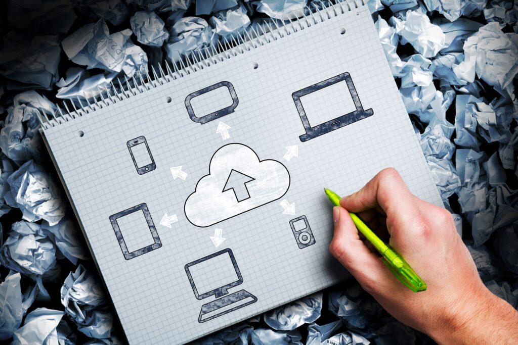 Ein gezeichnetes Cloudnetzwerk